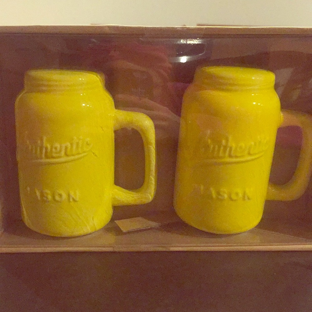 Mason Jar Salt and Pepper Shakers